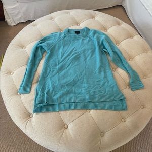 Jcrew women’s aqua cashmere crewneck sweater